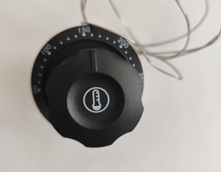 Thermostat for waffle maker