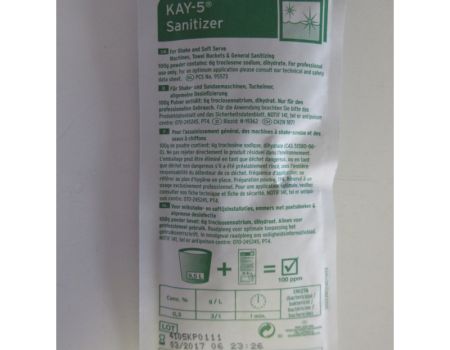 Dezinfekčný prostriedok, prášok, na dezinfekciu zmrzlinových strojov