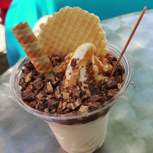 Decorative sprinkles - KitKat Crunch